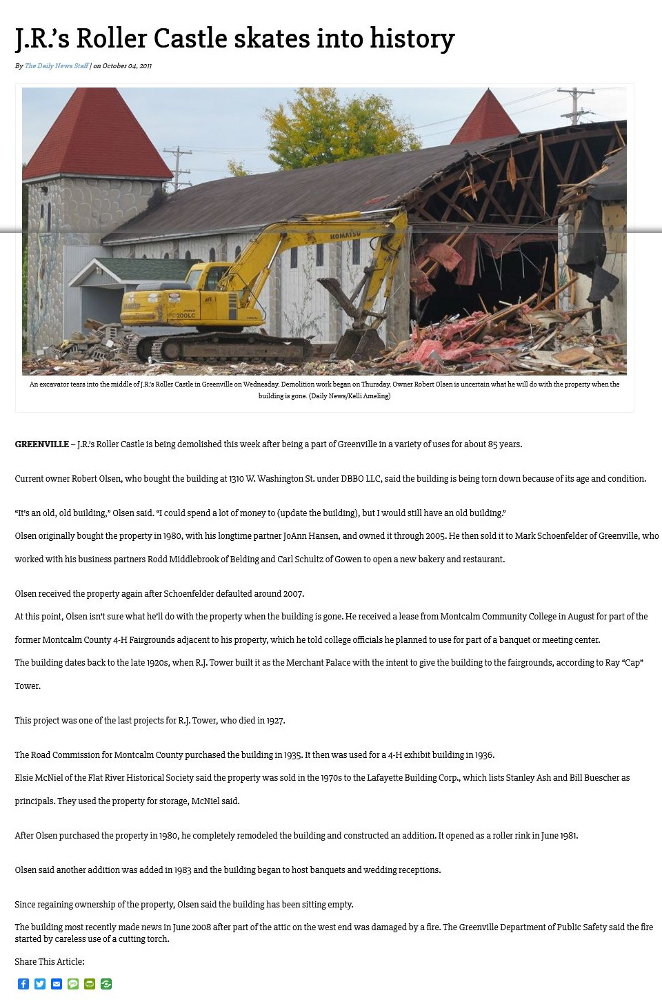 JRs Roller Castle - Daily News 2011 (newer photo)